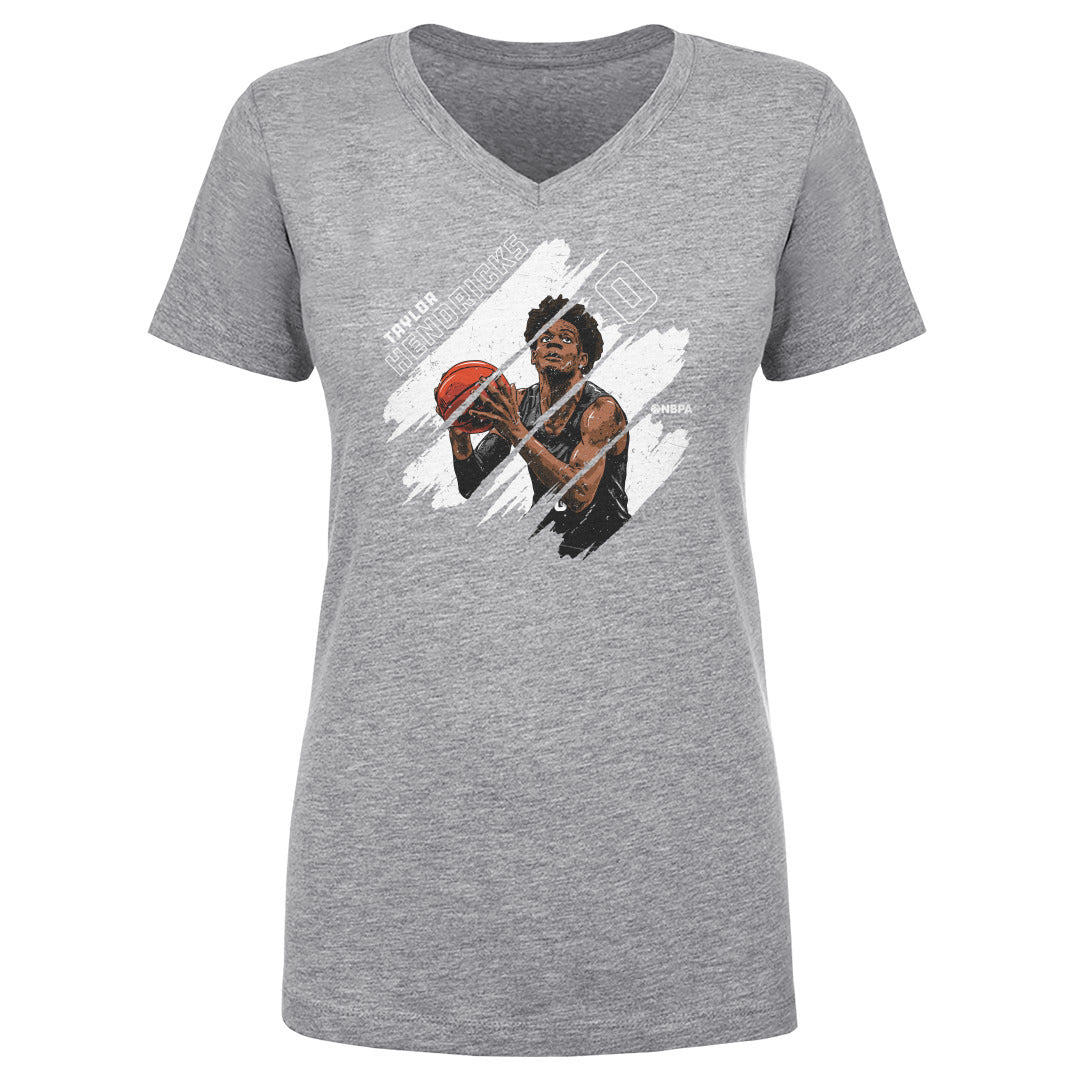 Taylor Hendricks Women's V-Neck T-Shirt | 500 LEVEL