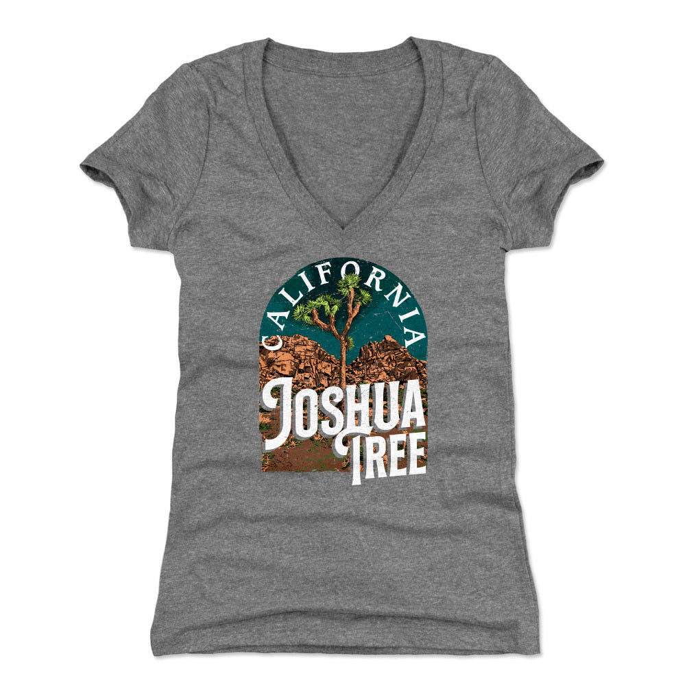 Joshua Tree Women's V-Neck T-Shirt | 500 LEVEL