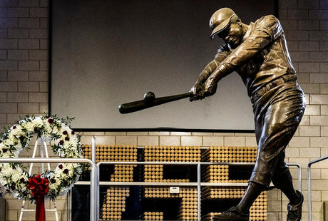 Hank Aaron’s 715th Home Run: A Moment that Changed Baseball Forever