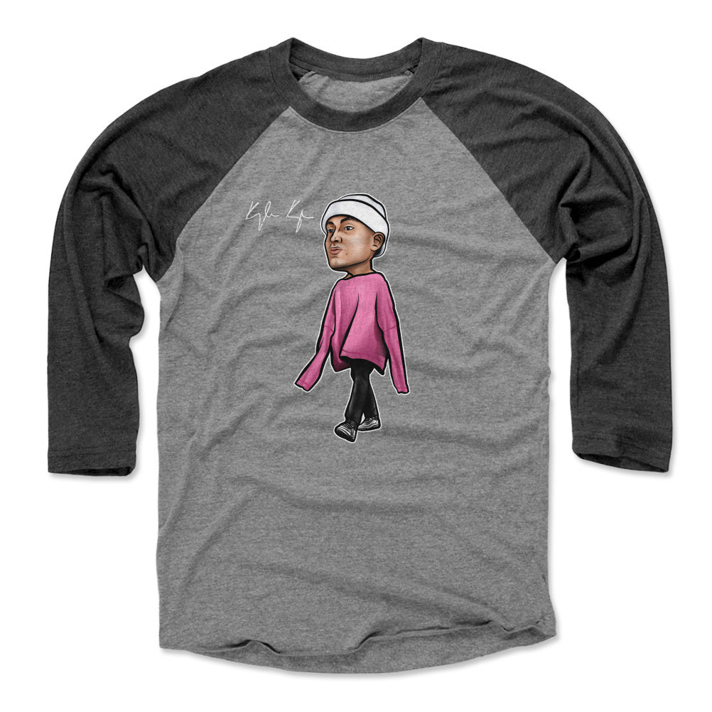kuzma pink sweater