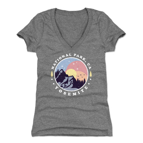 Yosemite Women's V-Neck T-Shirt | 500 LEVEL