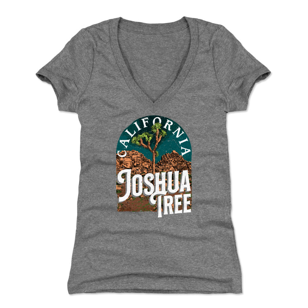 Joshua Tree Women&#39;s V-Neck T-Shirt | 500 LEVEL
